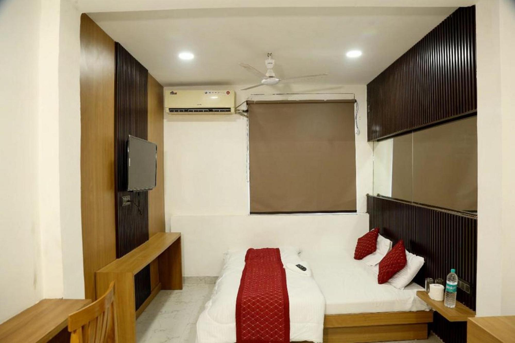 Bunk Hostel Delhi Best Backpacking Accommodation Нью-Дели Экстерьер фото