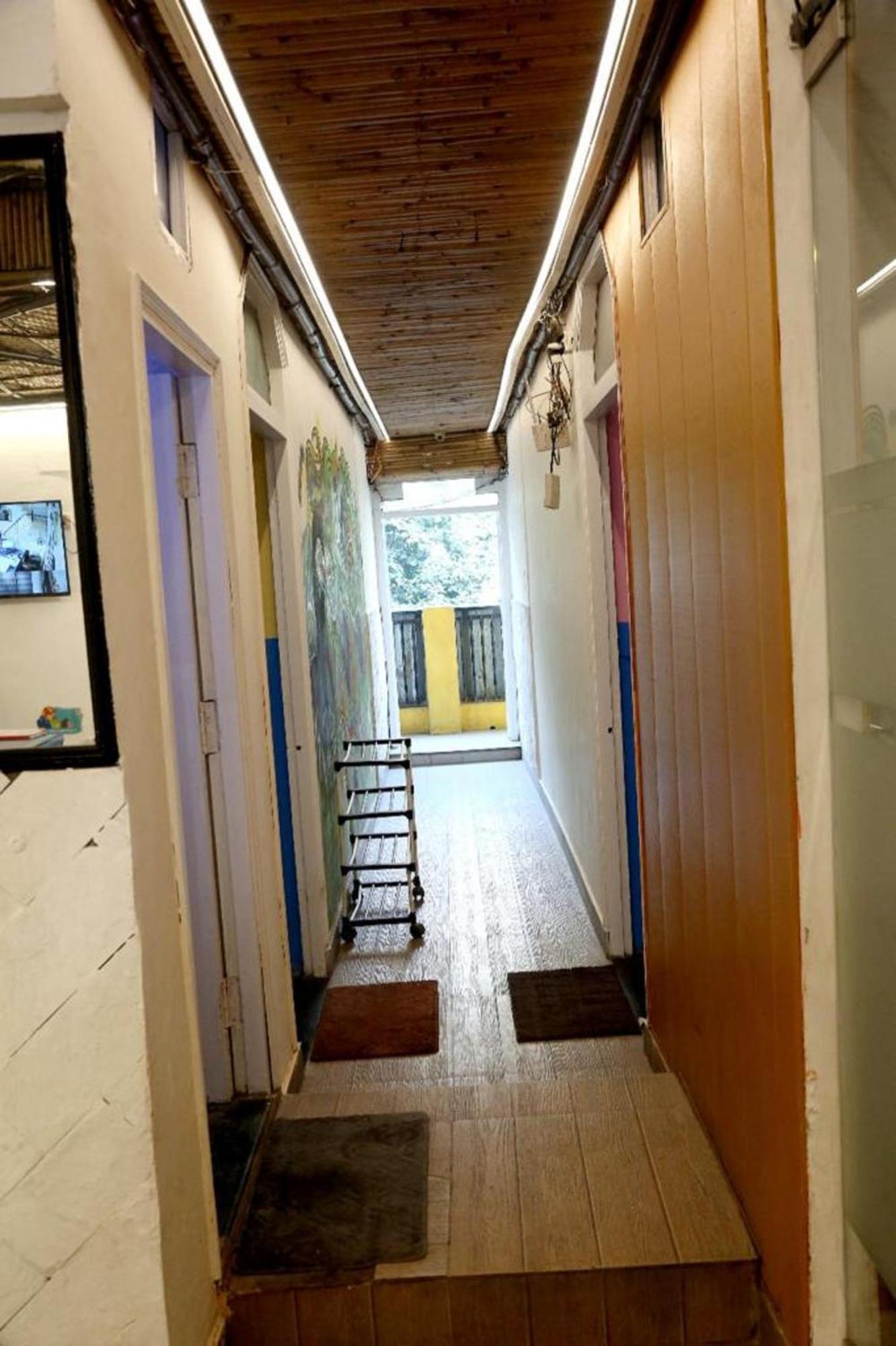 Bunk Hostel Delhi Best Backpacking Accommodation Нью-Дели Экстерьер фото