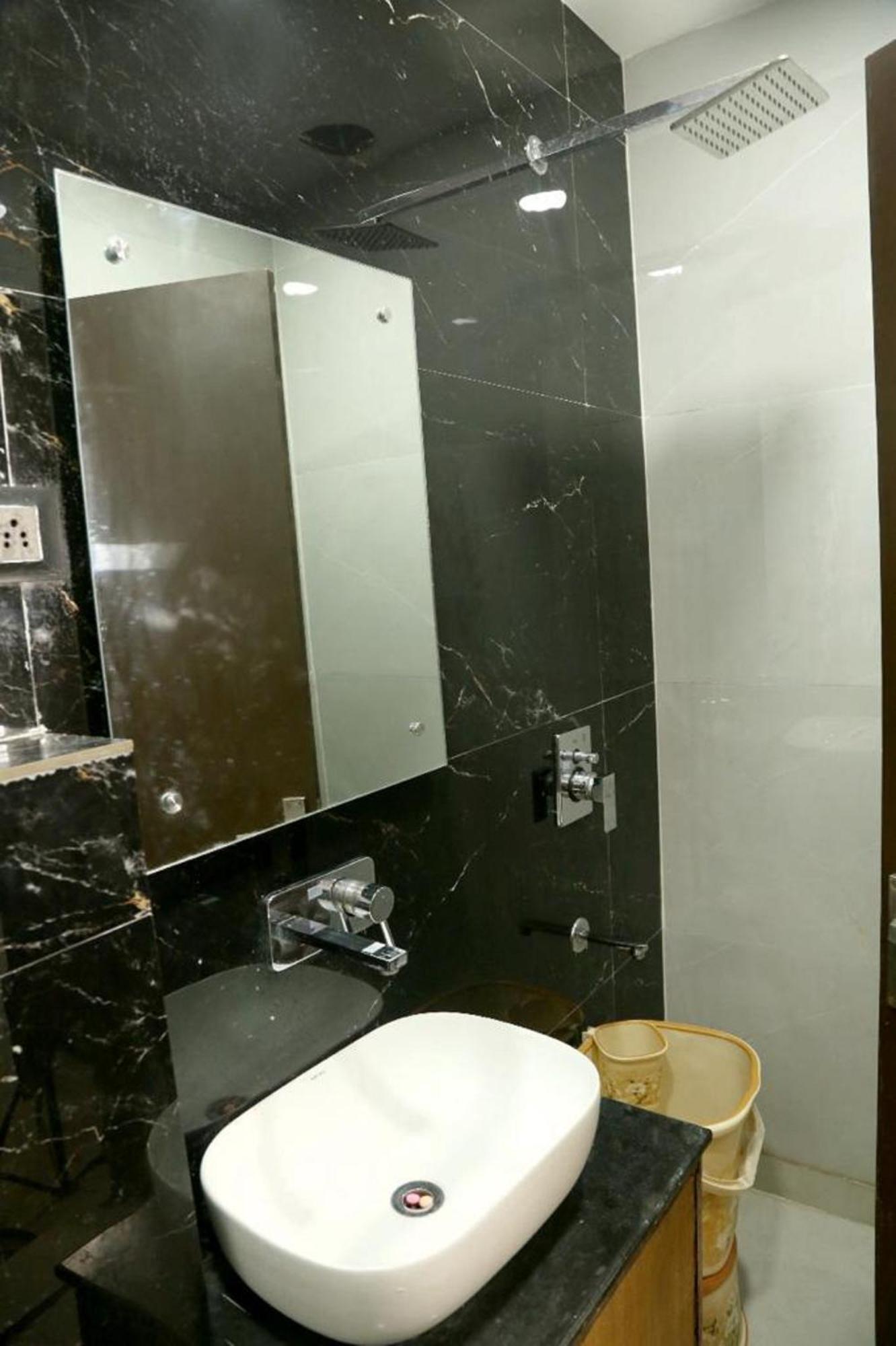 Bunk Hostel Delhi Best Backpacking Accommodation Нью-Дели Экстерьер фото
